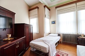 White Palace Old City Boutique Hotel