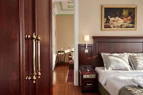 White Palace Old City Boutique Hotel