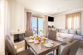 Private Modern Villa w Pool and Stunning sea Views