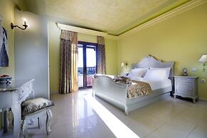 Private Polished Mansion w Private Pool Jacuzzi