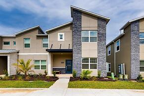 8985 CC - 5 Bedrooms Townhome Retreat