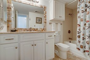 Seascape 1303 in Galveston