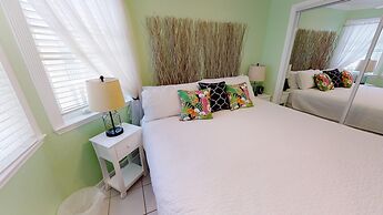 Seascape 1216 in Galveston