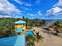 Lucky Duck Villa - Private Beach Escape