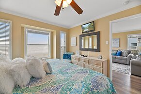 Seascape 2111 in Galveston