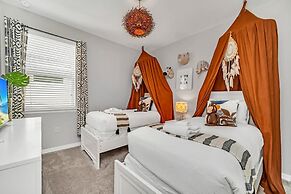 Amazing Game Room, Harry Potter, Mickey & Princess Room. All new Decor