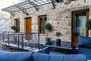 Chateau Anax Boutique Hotel