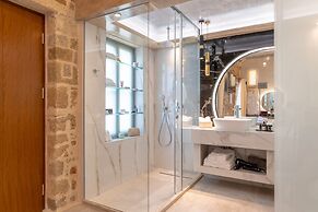 Chateau Anax Boutique Hotel