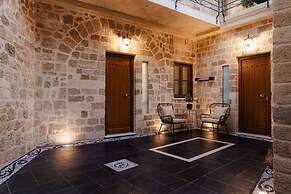 Chateau Anax Boutique Hotel
