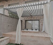 Pushkara Resort And Spa