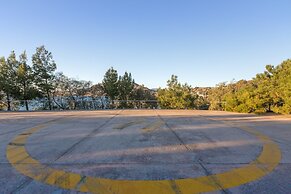 Luxurious Villa Philoxenia