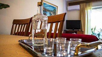 Eva's House 2 Bedroom Apartment in Rethymno