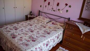 Eva's House 2 Bedroom Apartment in Rethymno