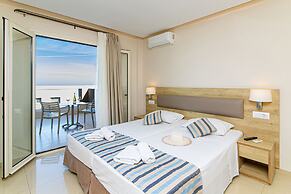 Theo Star Beach Hotel