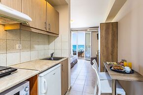 Theo Star Beach Hotel