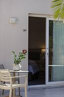 Theo Star Beach Hotel