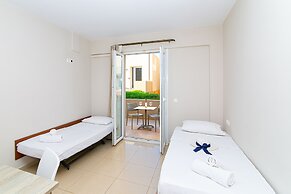 Theo Star Beach Hotel