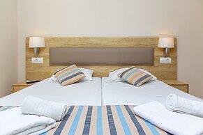 Theo Star Beach Hotel