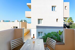 Theo Star Beach Hotel