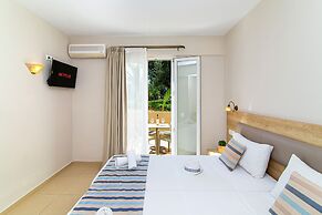 Theo Star Beach Hotel