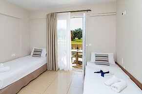 Theo Star Beach Hotel