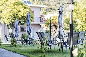 NIKOLOUZOS SUNNY ESTATE