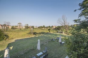 NIKOLOUZOS SUNNY ESTATE