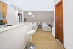 NIKOLOUZOS SUNNY ESTATE