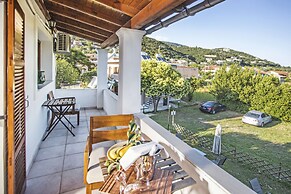 NIKOLOUZOS SUNNY ESTATE