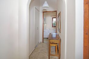 NIKOLOUZOS SUNNY ESTATE