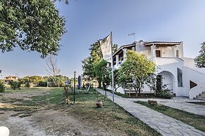 NIKOLOUZOS SUNNY ESTATE