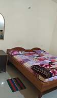 Goroomgo Sharda Guest House Bodhgaya