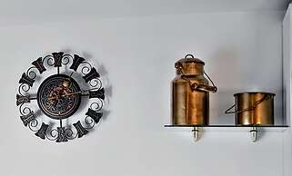 Happy Jackdaw in the Center of Split