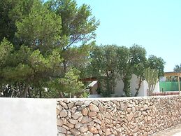 Room in House - Magical Holidays in a Dammuso in Favignana Nestled in 