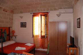 Room in House - Magical Holidays in a Dammuso in Favignana Nestled in 