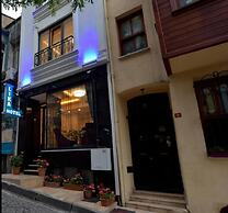 Lika Hotel - Comfortable Double Room in Istanbul