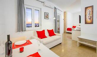 Ark Beach Apartment - Rabbit