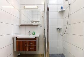 Room-comfy Apartments Next to the Beach