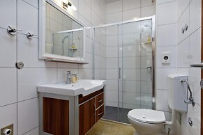 Fully Equiped Apartments for 3 Adults