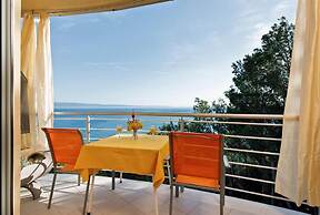 Comfy Beach Apartments With its own Balcony