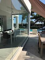 Super Villa With Private Pool in Isola Albarella by Beahost Rentals