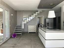 Super Villa With Private Pool in Isola Albarella by Beahost Rentals