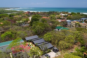 Favela Chic Tamarindo Adults Only Bungalows