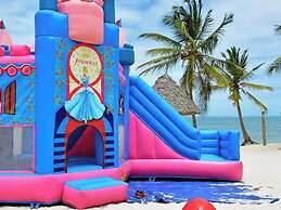 Prideinn Flamingo Beach Resort Spa