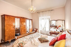 Warm Apt In Ancient Building In Vatican-p S Pietro