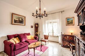 Warm Apt In Ancient Building In Vatican-p S Pietro