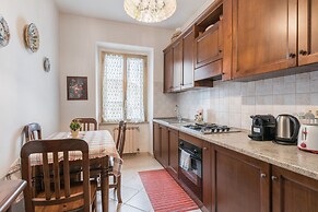 Warm Apt In Ancient Building In Vatican-p S Pietro