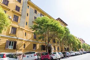 New Completely Renovated Apt In Vatican Peppes