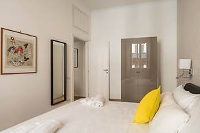 New Completely Renovated Apt In Vatican Peppes