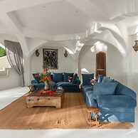 Xanadu Villas Retreat 2pax